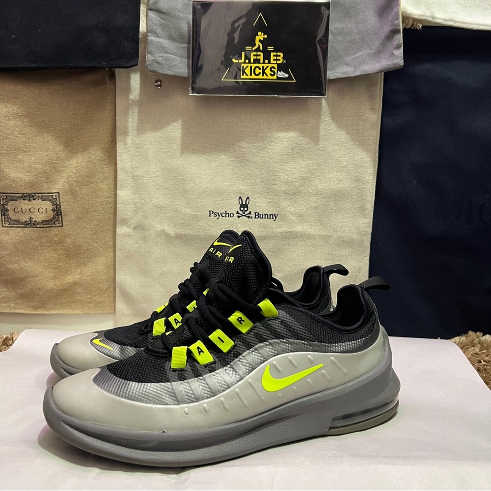 Nike Air Max Men's Sneakers - Black, Gray, and Yellow